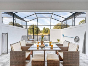 Your Next IG Post: Luxury Modern Home Close to All